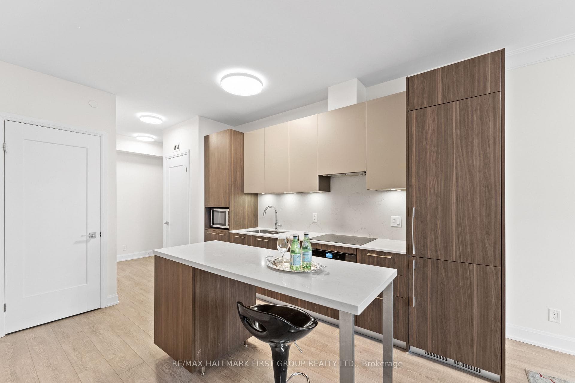 38 WATER WALK Drive Unit 231 photo 7