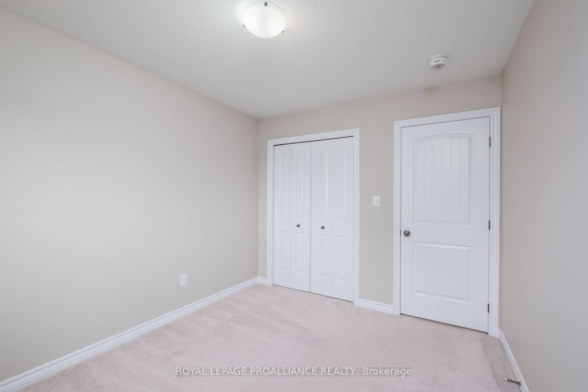 951 Blossom Street photo 21