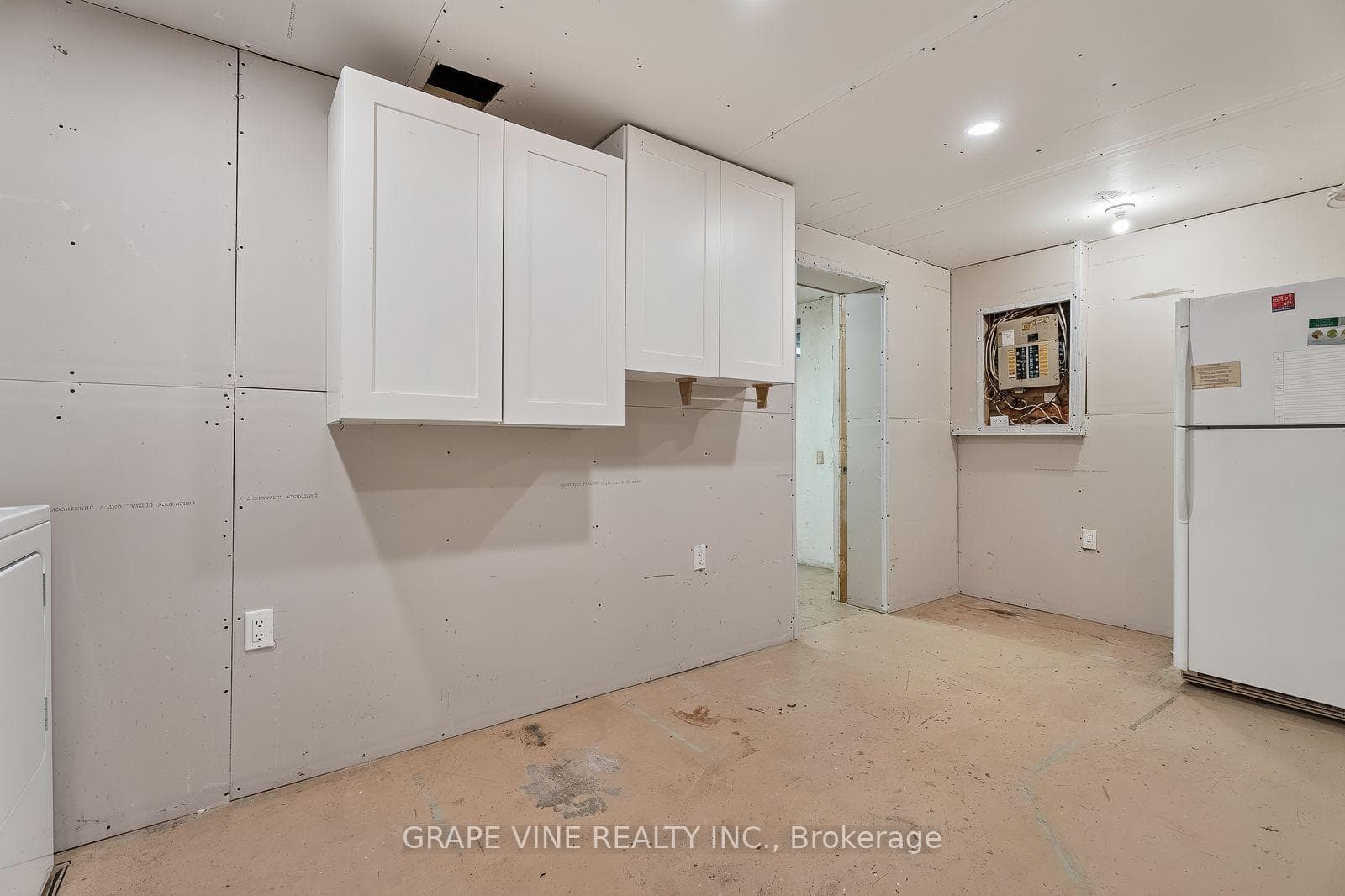 108 Fieldgate Drive photo 31