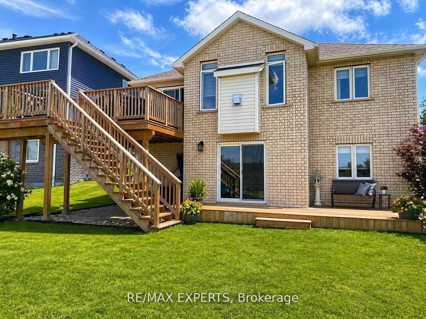 150 Bridge Crescent photo 15