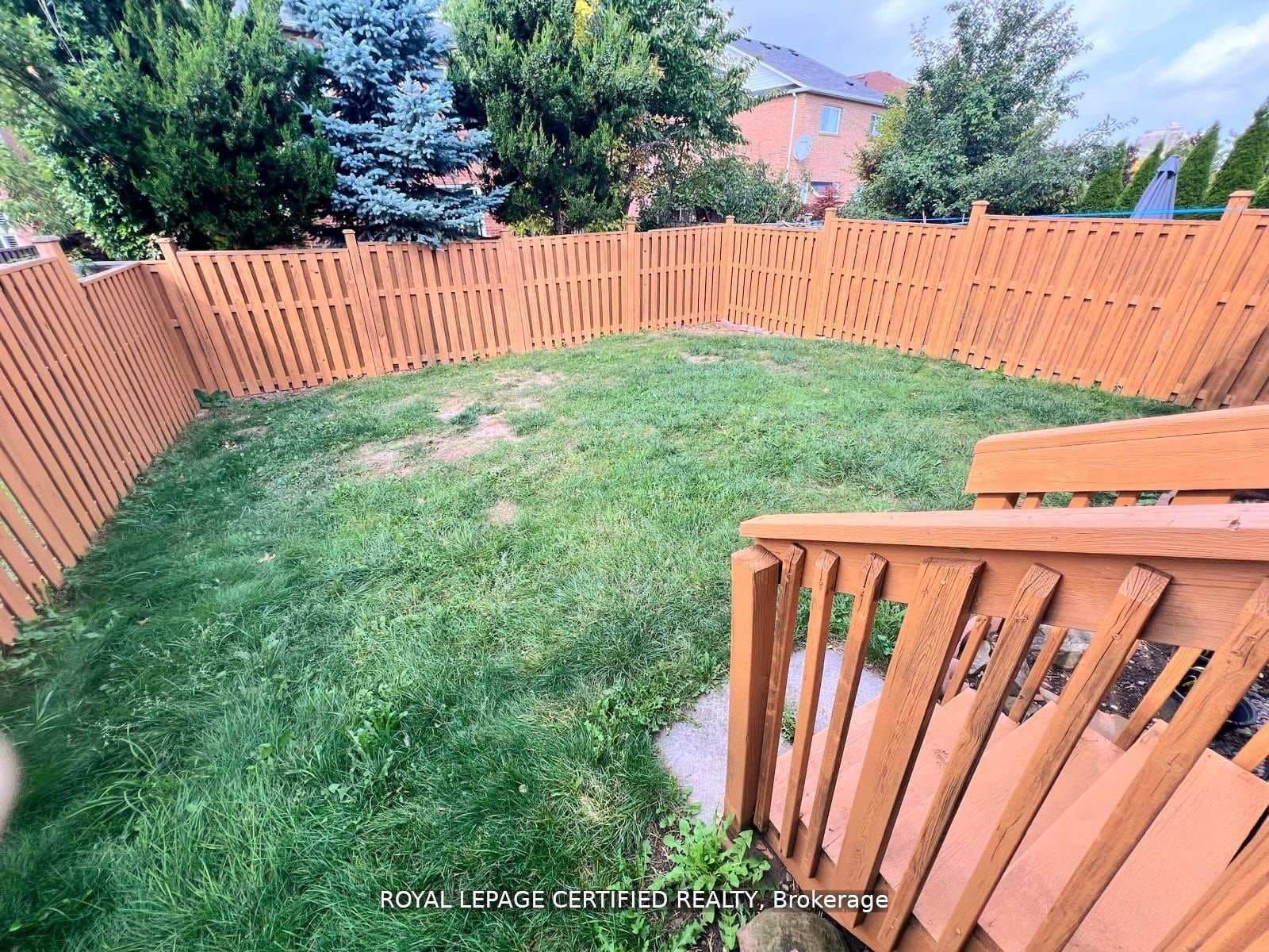 426 Orange Walk Crescent photo 27