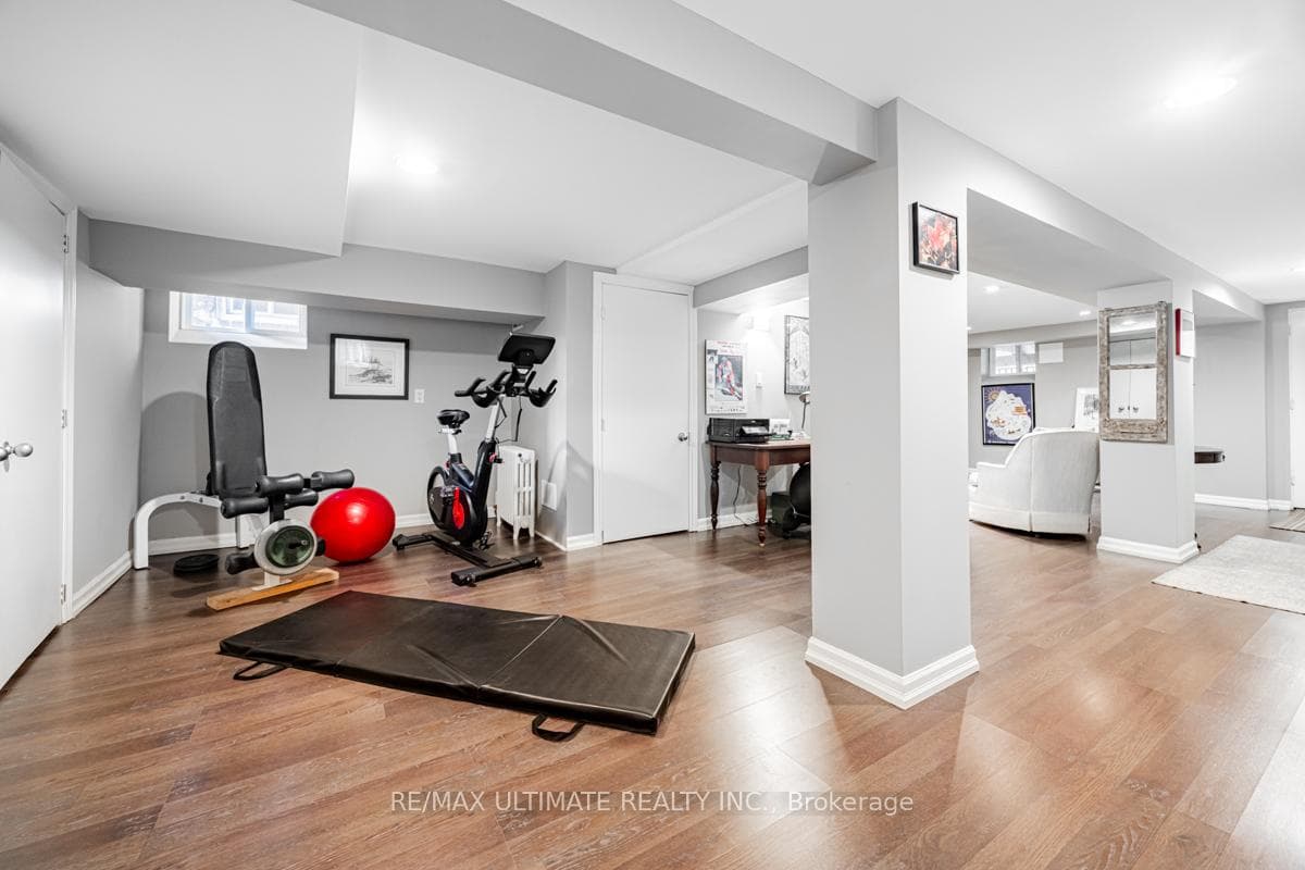 364 Rosewell Avenue photo 29