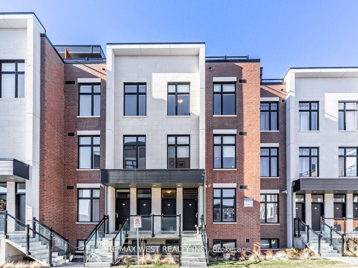 9580 Islington Avenue Unit U233 photo 1