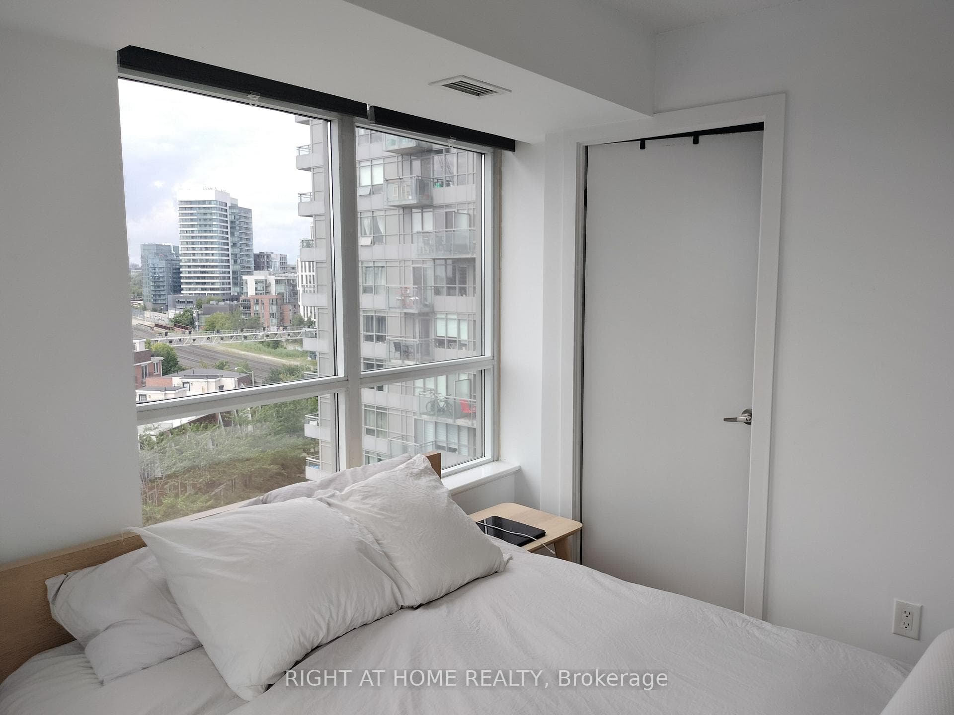 38 JOE SHUSTER Way Unit 907 photo 13