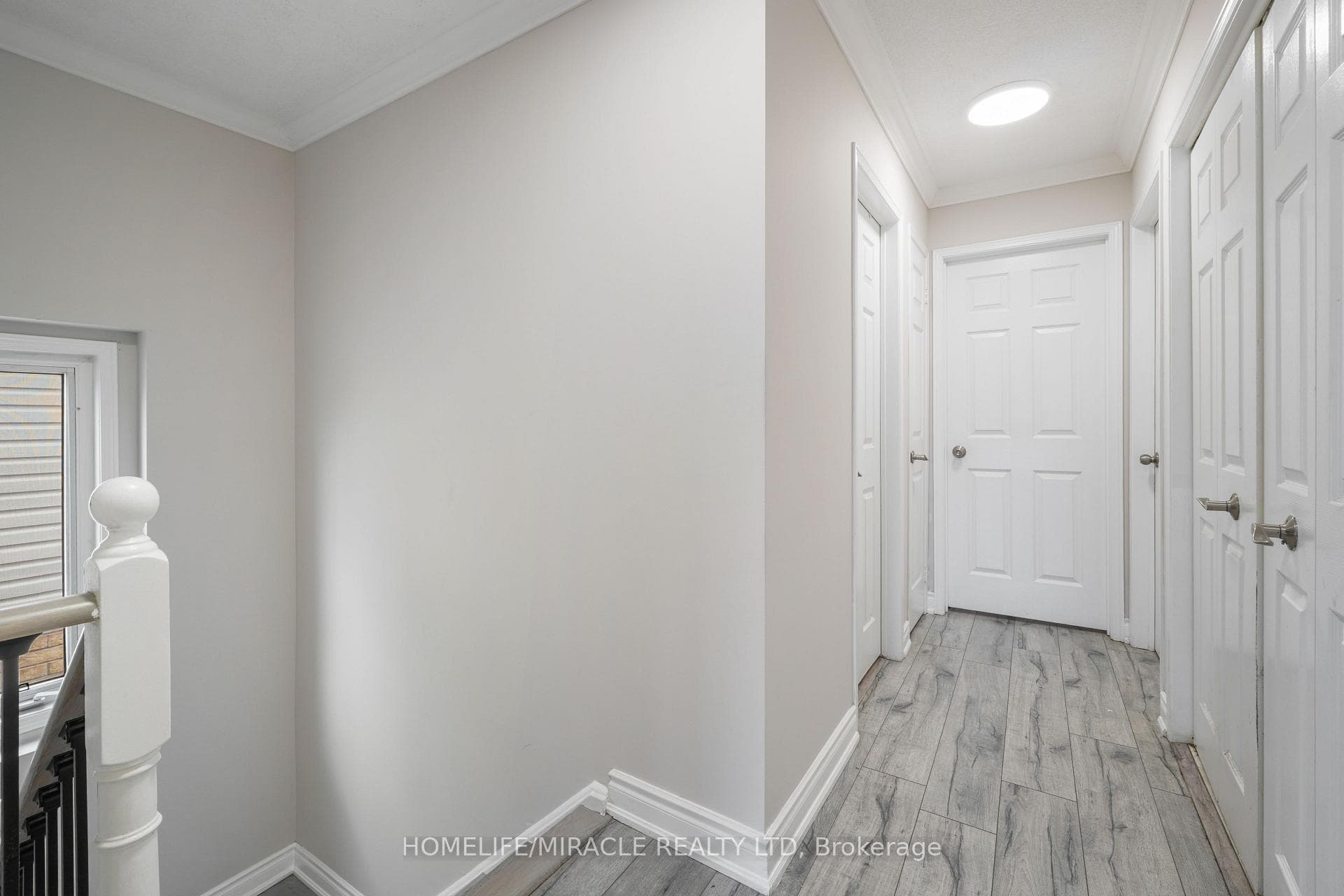 222 Sunforest Drive photo 16