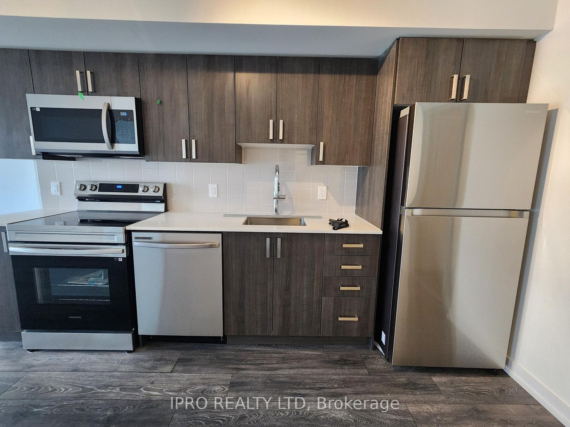 1455 CELEBRATION Drive Unit 306 photo 9