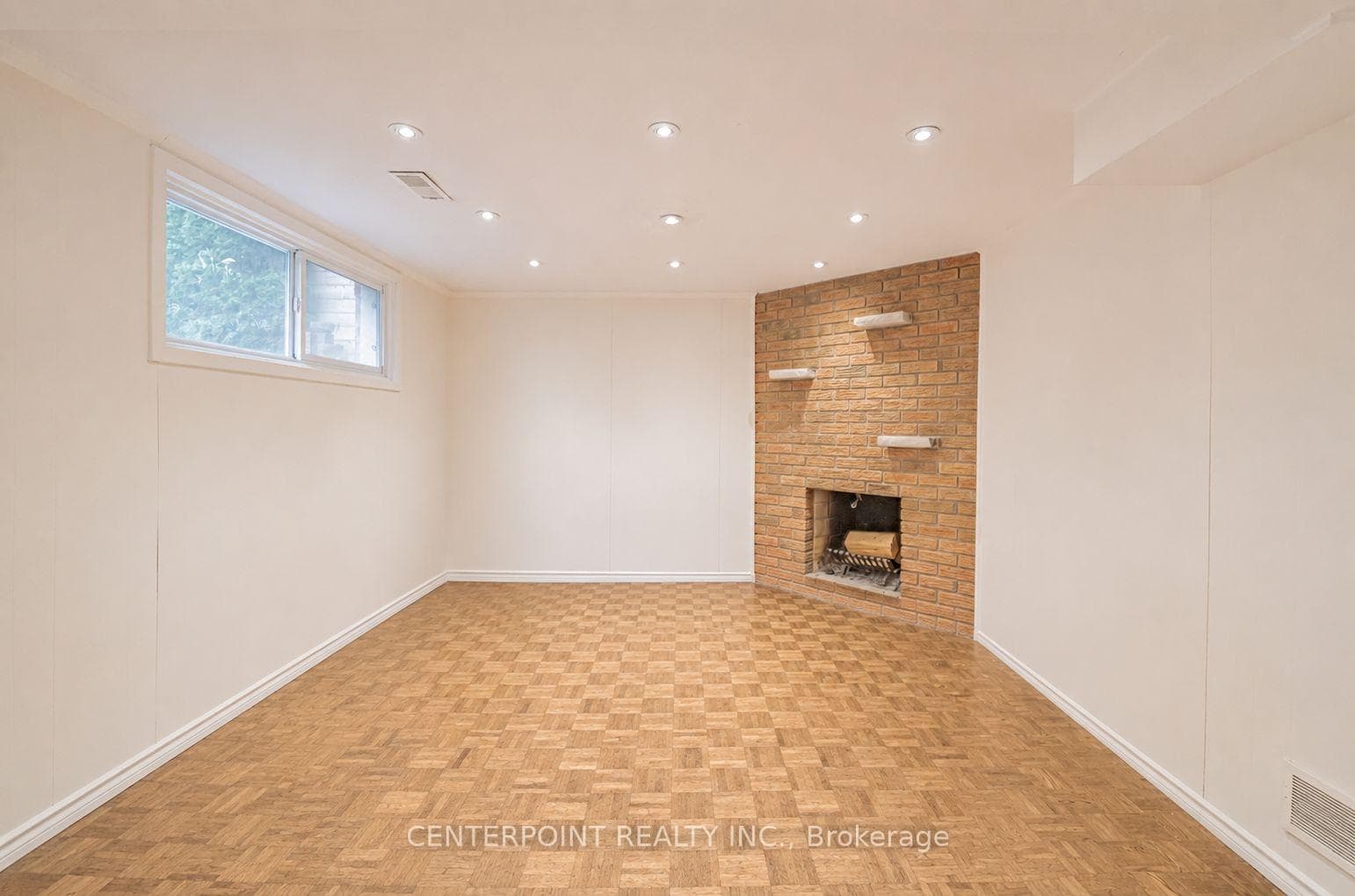 7 Elliott Avenue photo 18
