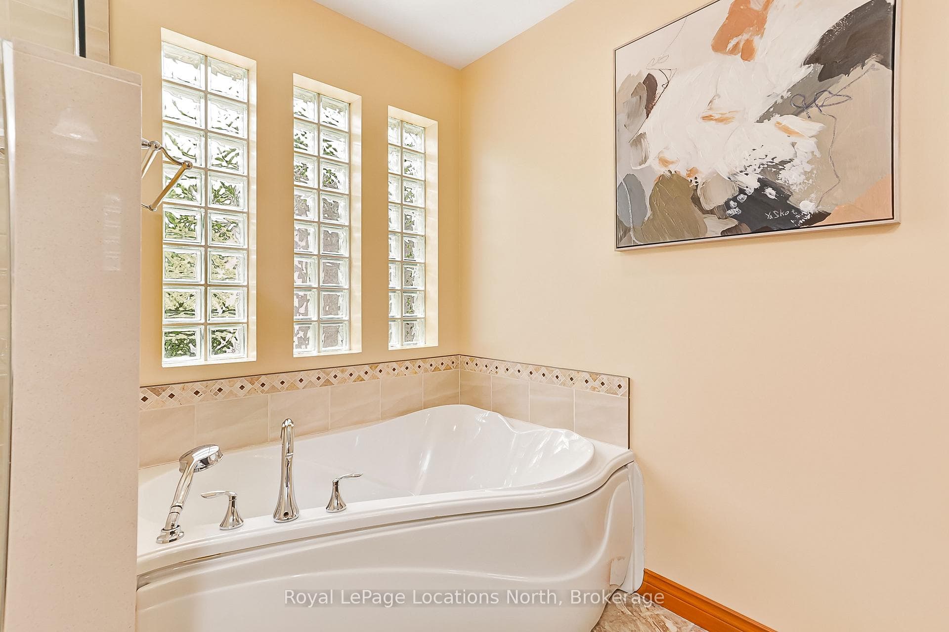 828530 Mulmur-Nottawasaga Townline photo 43
