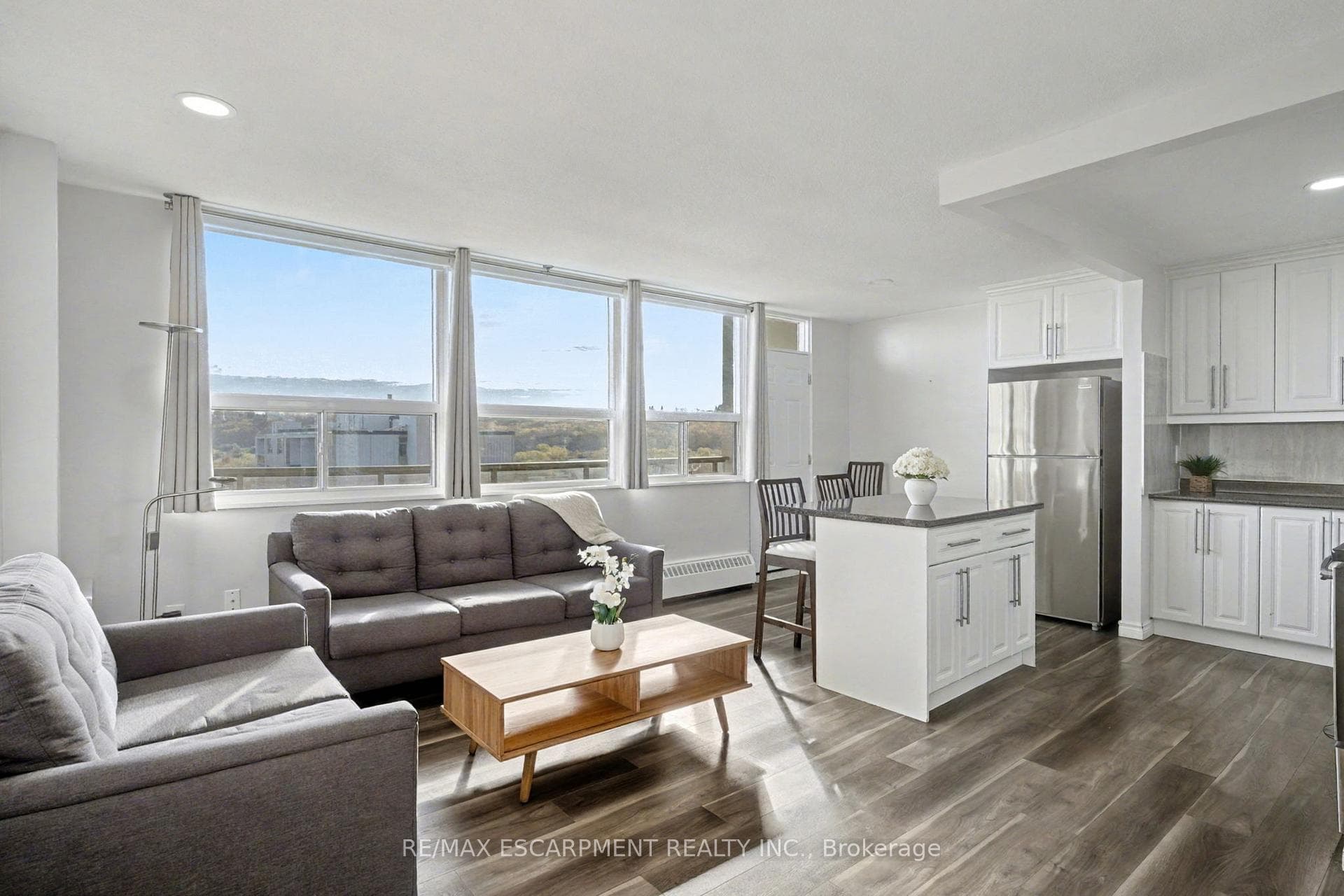 15 Nicklaus Drive Unit 1001 photo 3