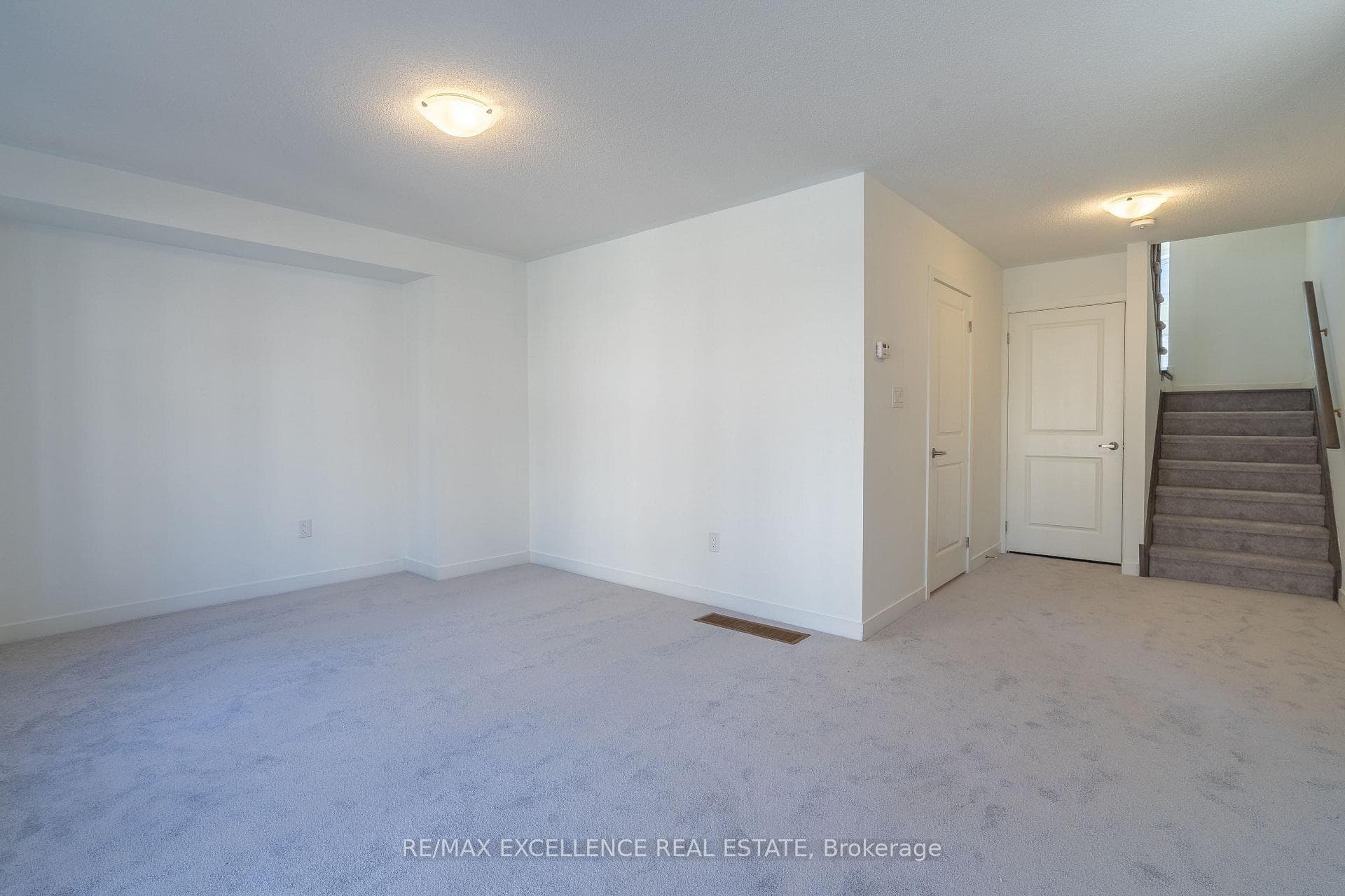 15 Calloway Way photo 31