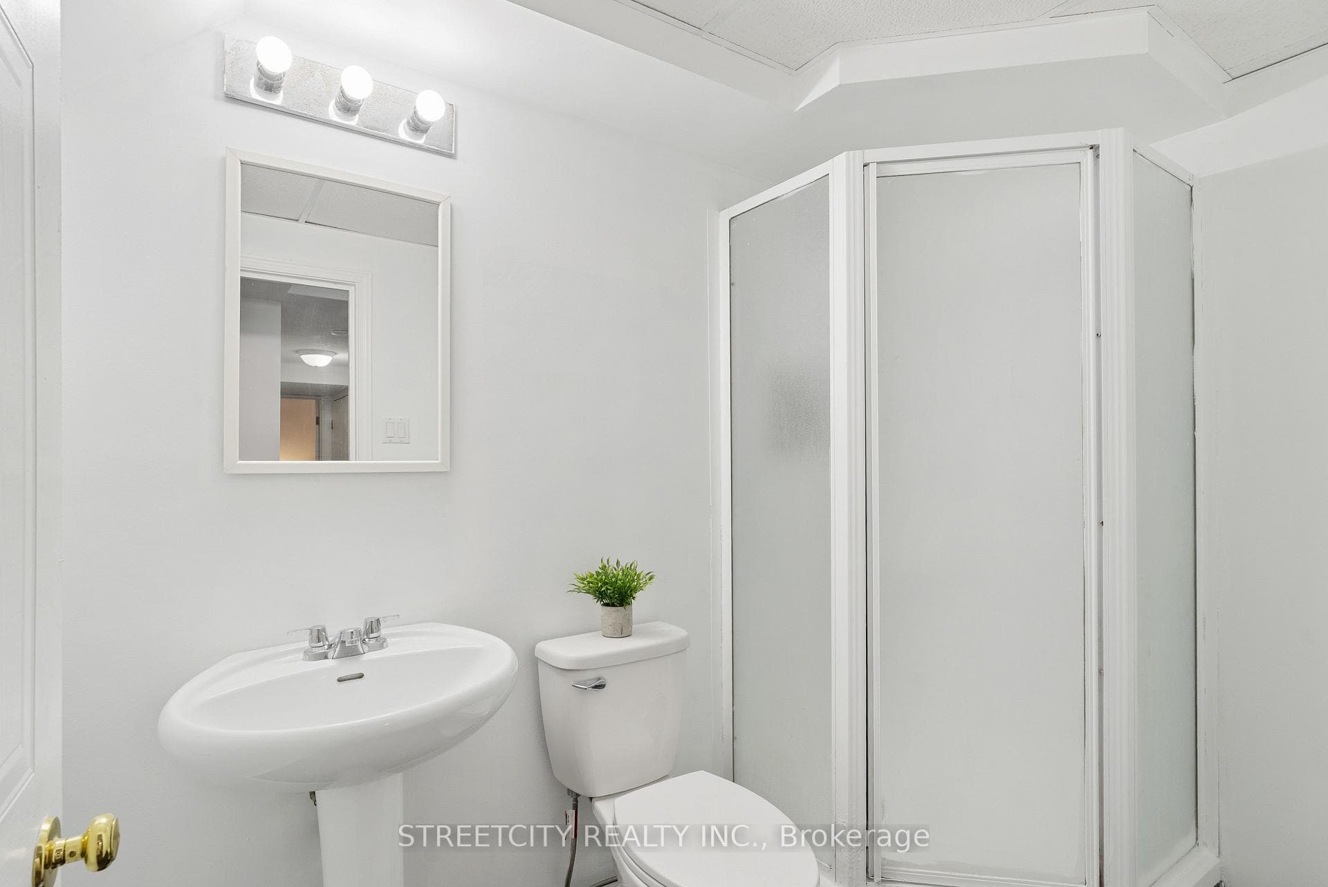 1247 Huron Street Unit 81 photo 24