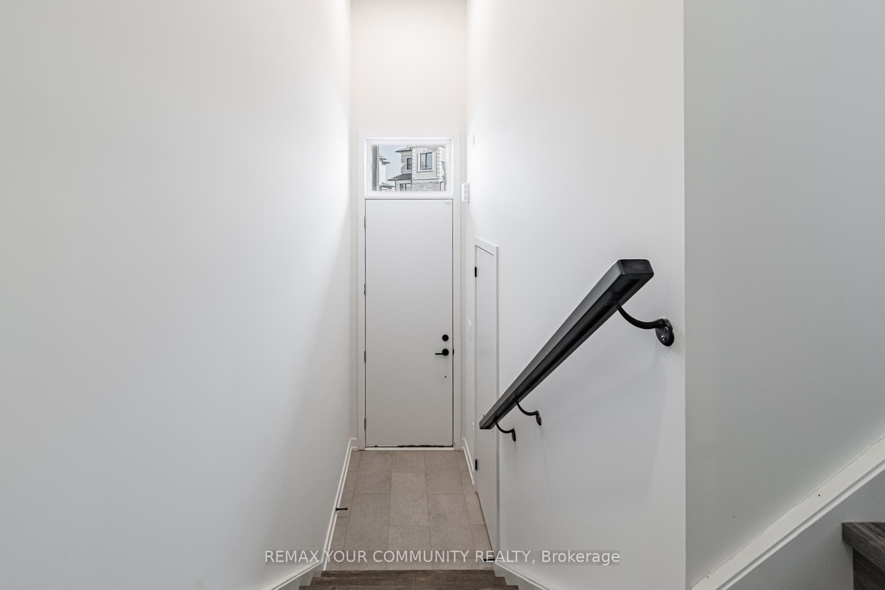 16 Agnes Lane photo 2