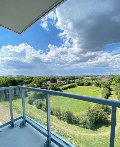 3220 Sheppard Avenue Unit 1803 photo 18