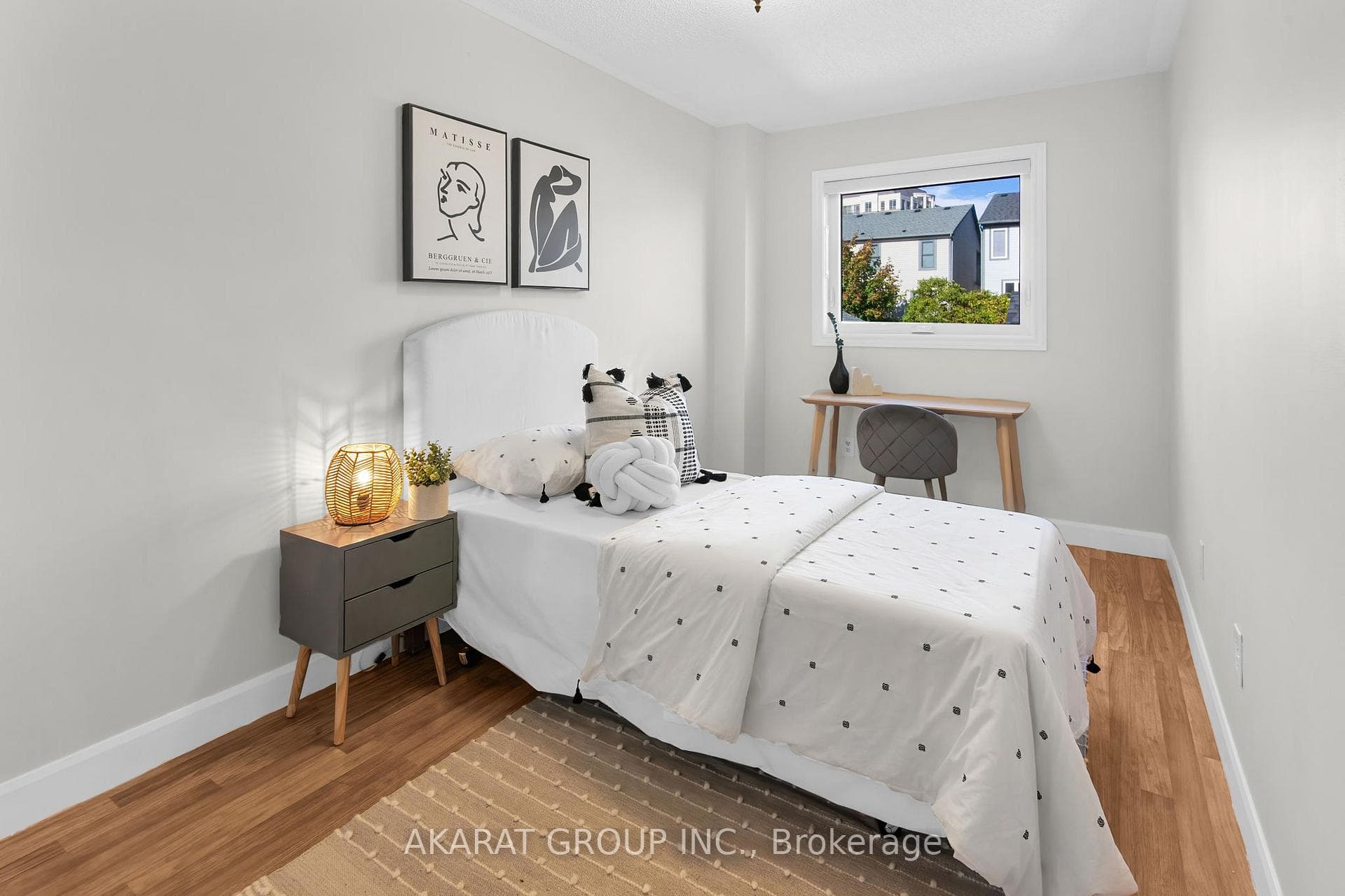 75 Gatwick Drive photo 22