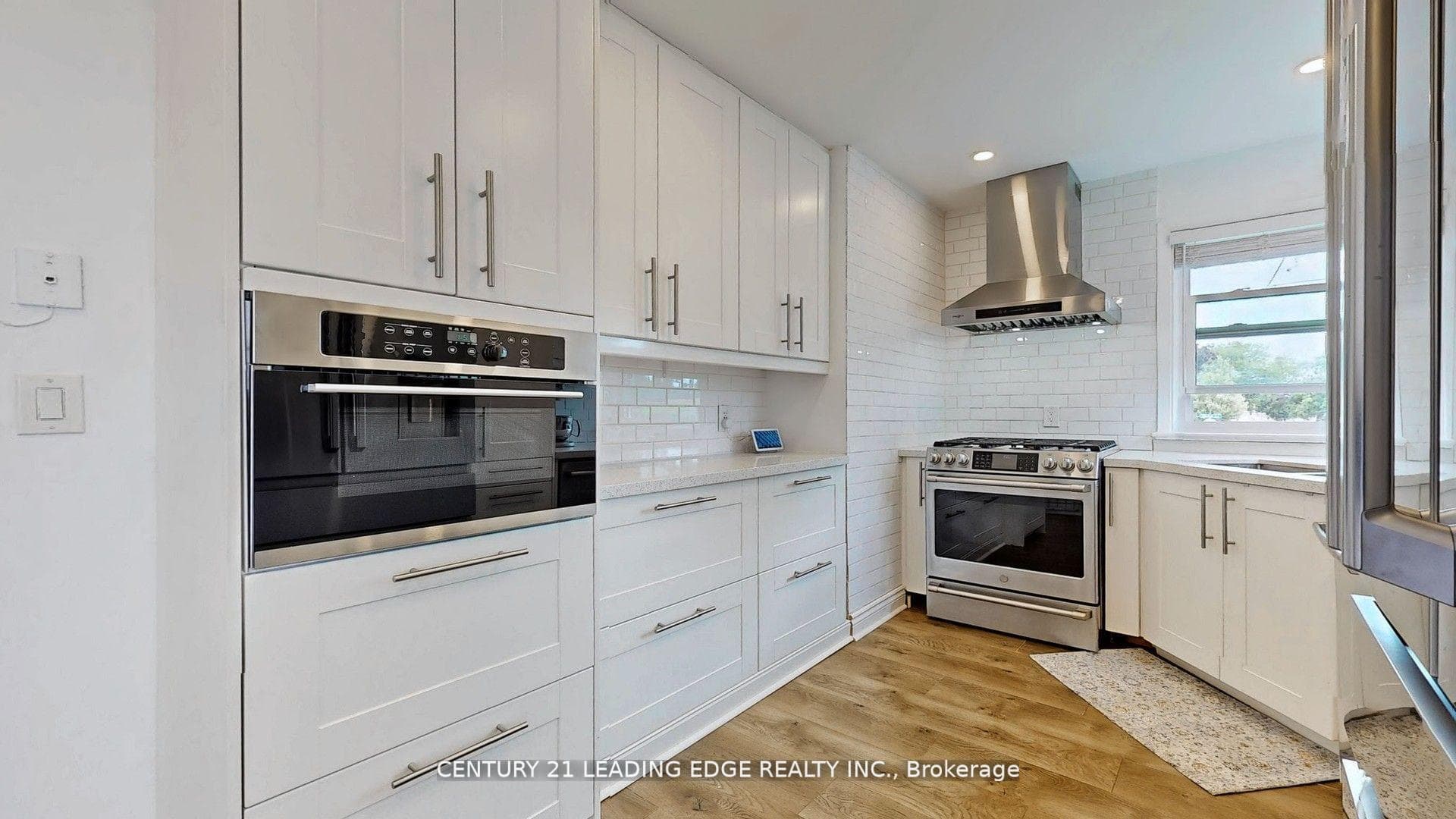458 Marion Avenue photo 13