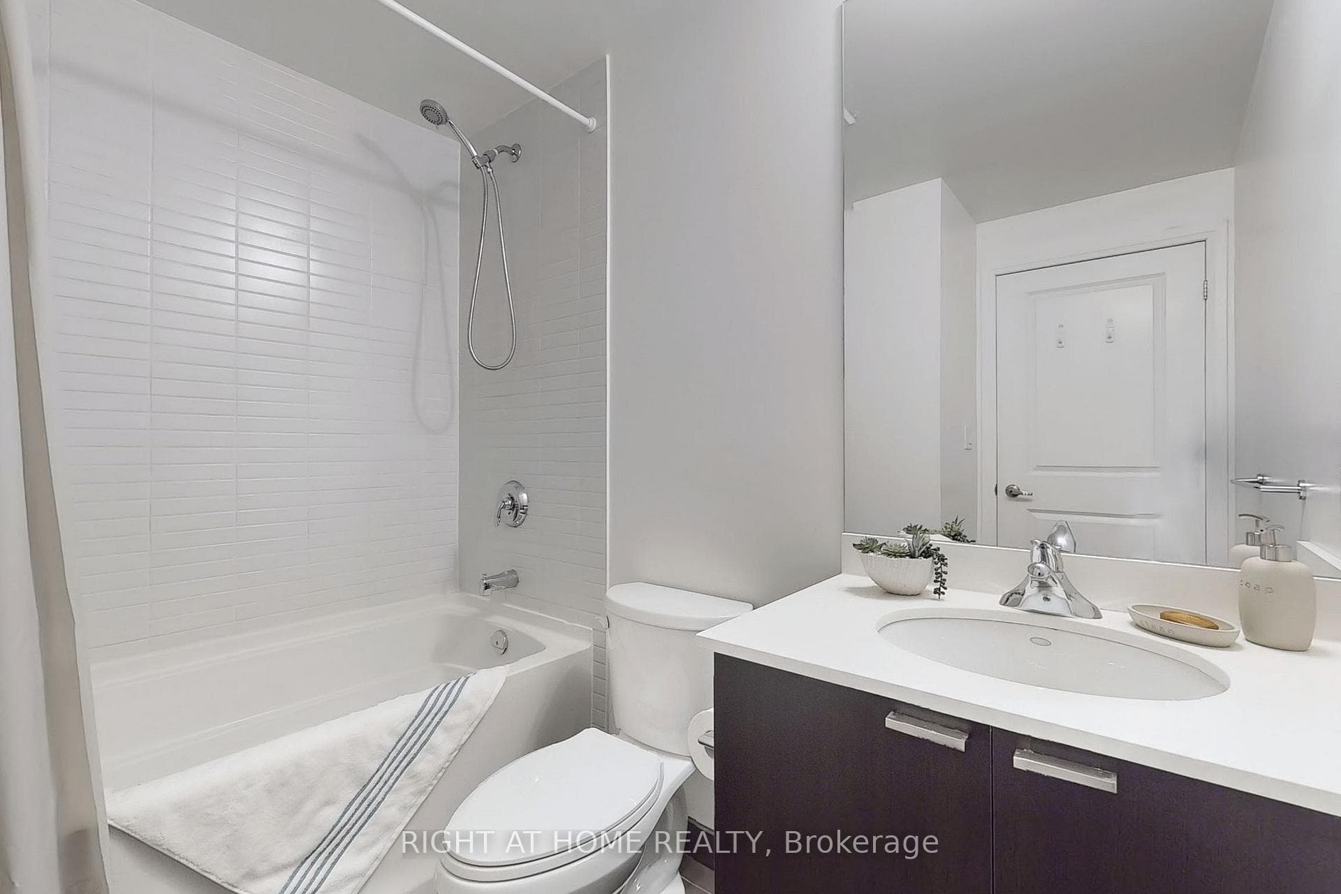 35 Hayden Street Unit 1216 photo 24