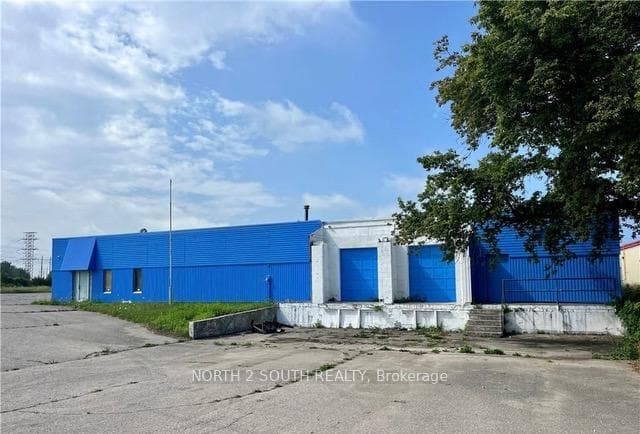 436 Huron Road photo 1