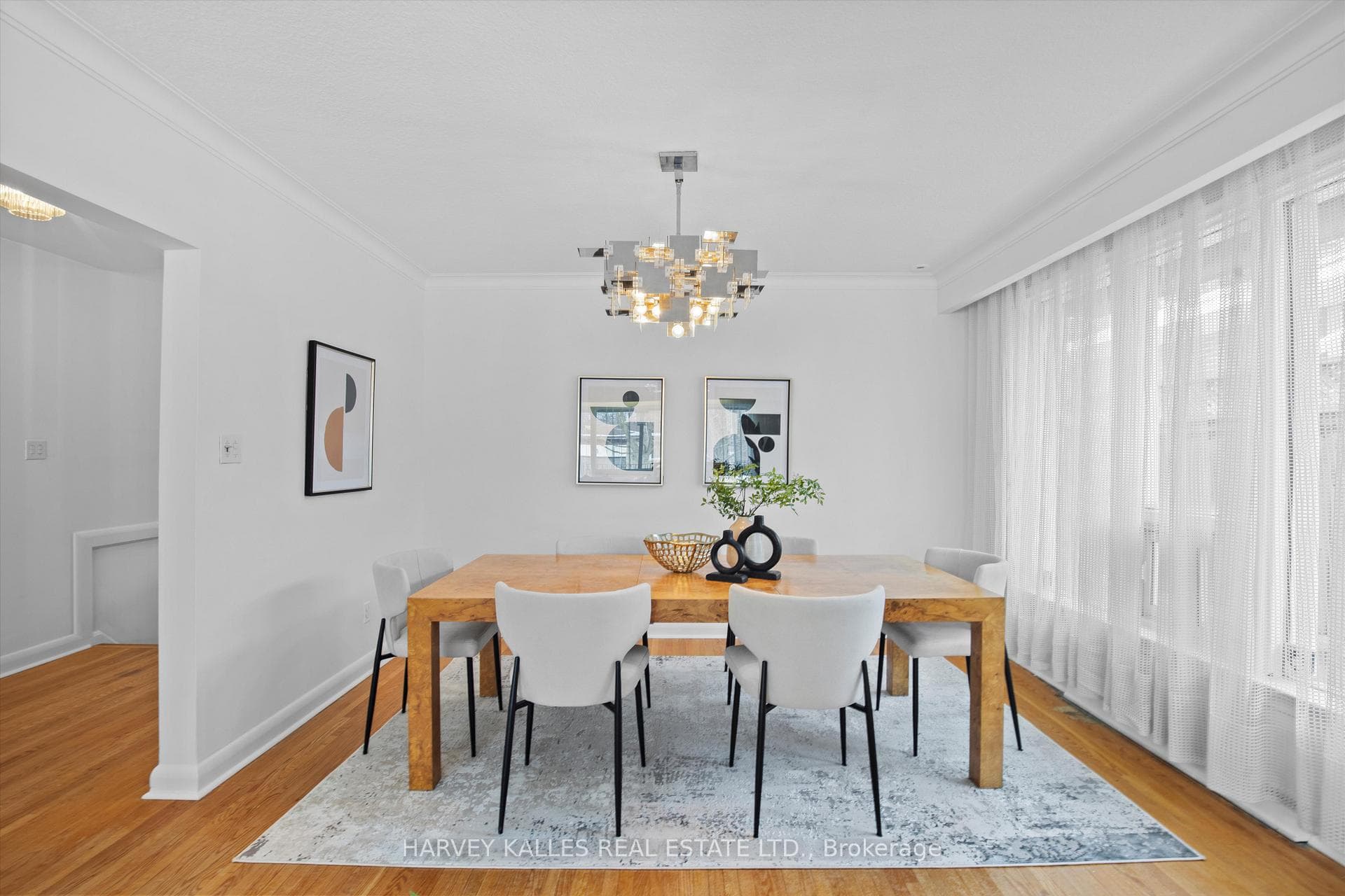 121 Hove Street photo 9
