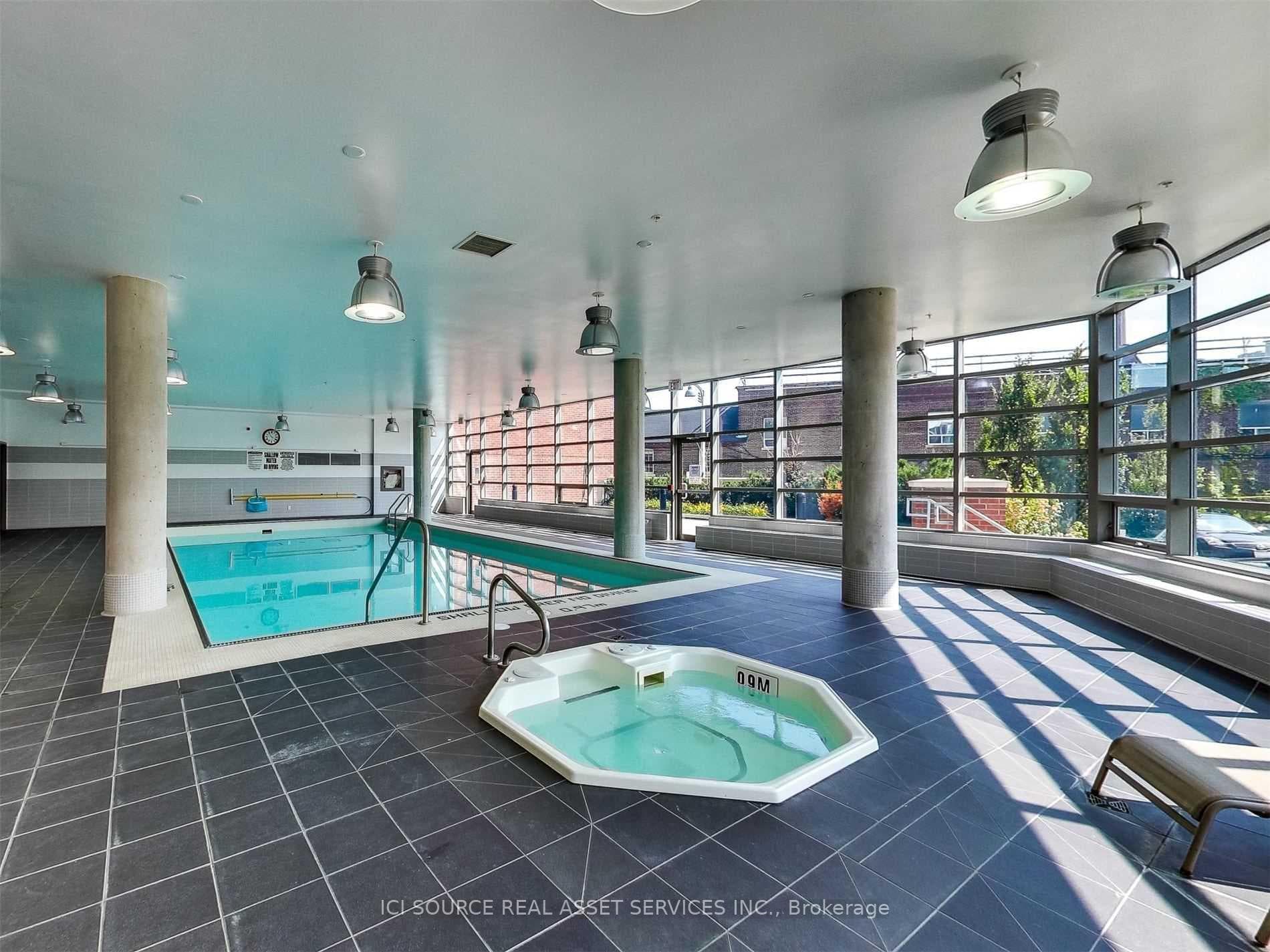 38 Joe Shuster Way Unit 1025 photo 12