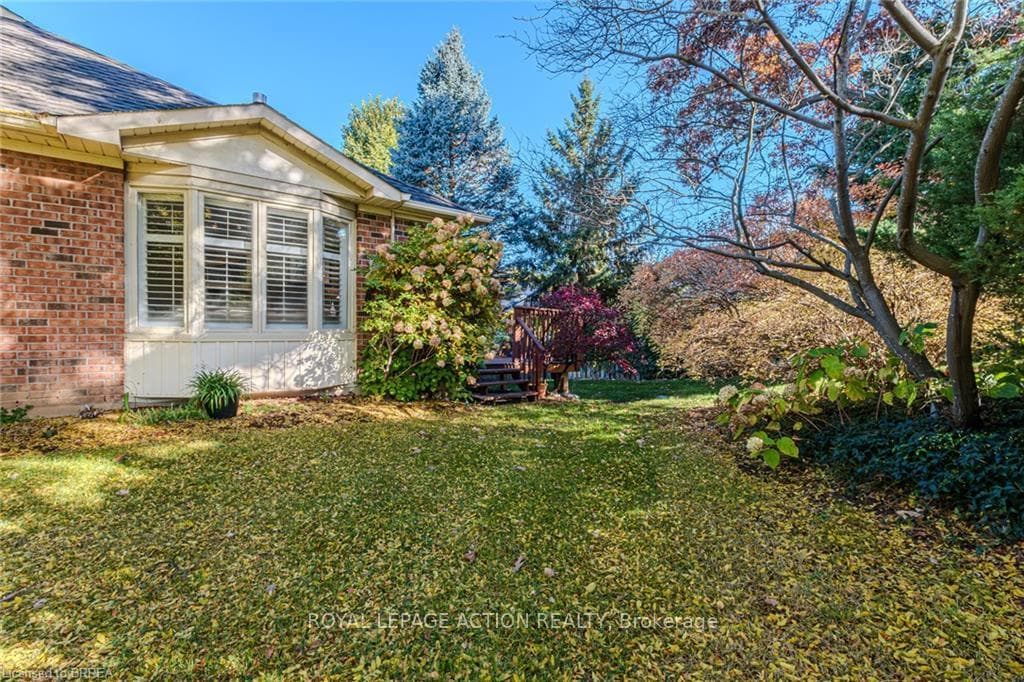 40 Hardy Road photo 22