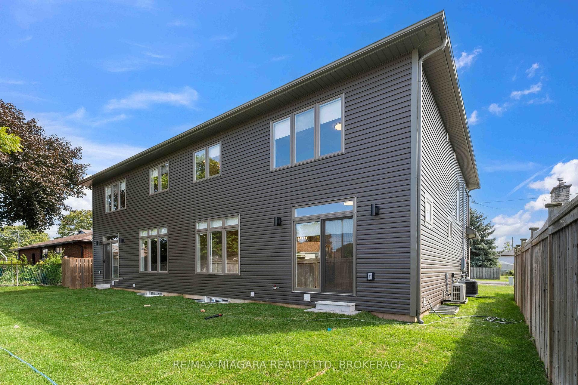 35 Buchanan Road Unit A photo 21