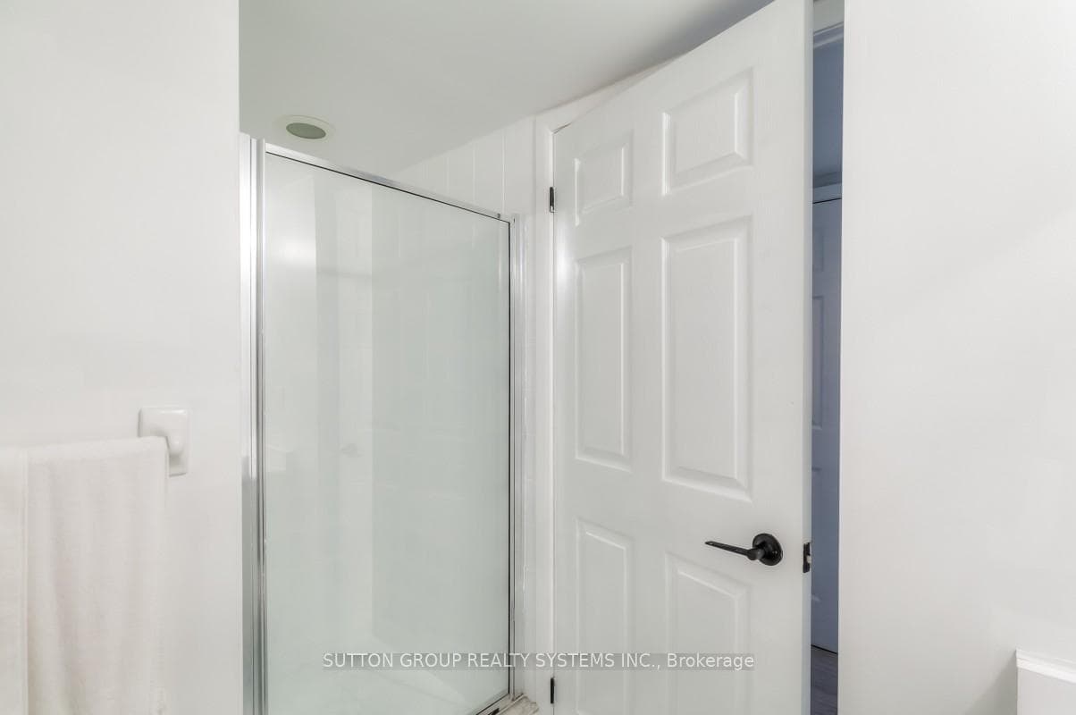600 Fleet Street Unit 217 photo 22