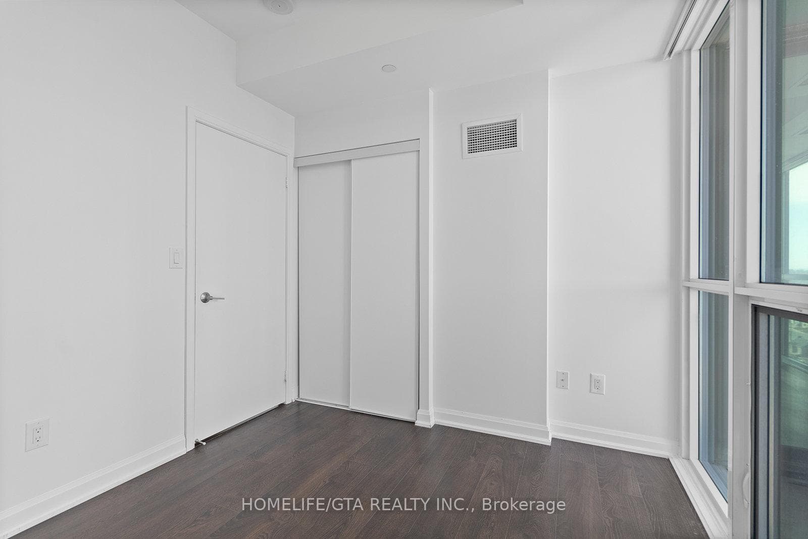 11 Bogert Avenue Unit 1207 photo 9