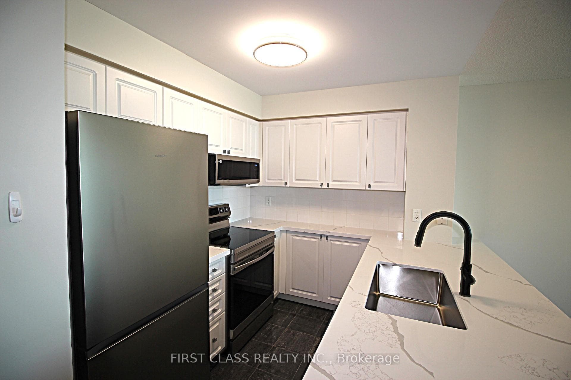 60 Brian Harrison Way Unit 1206 photo 5