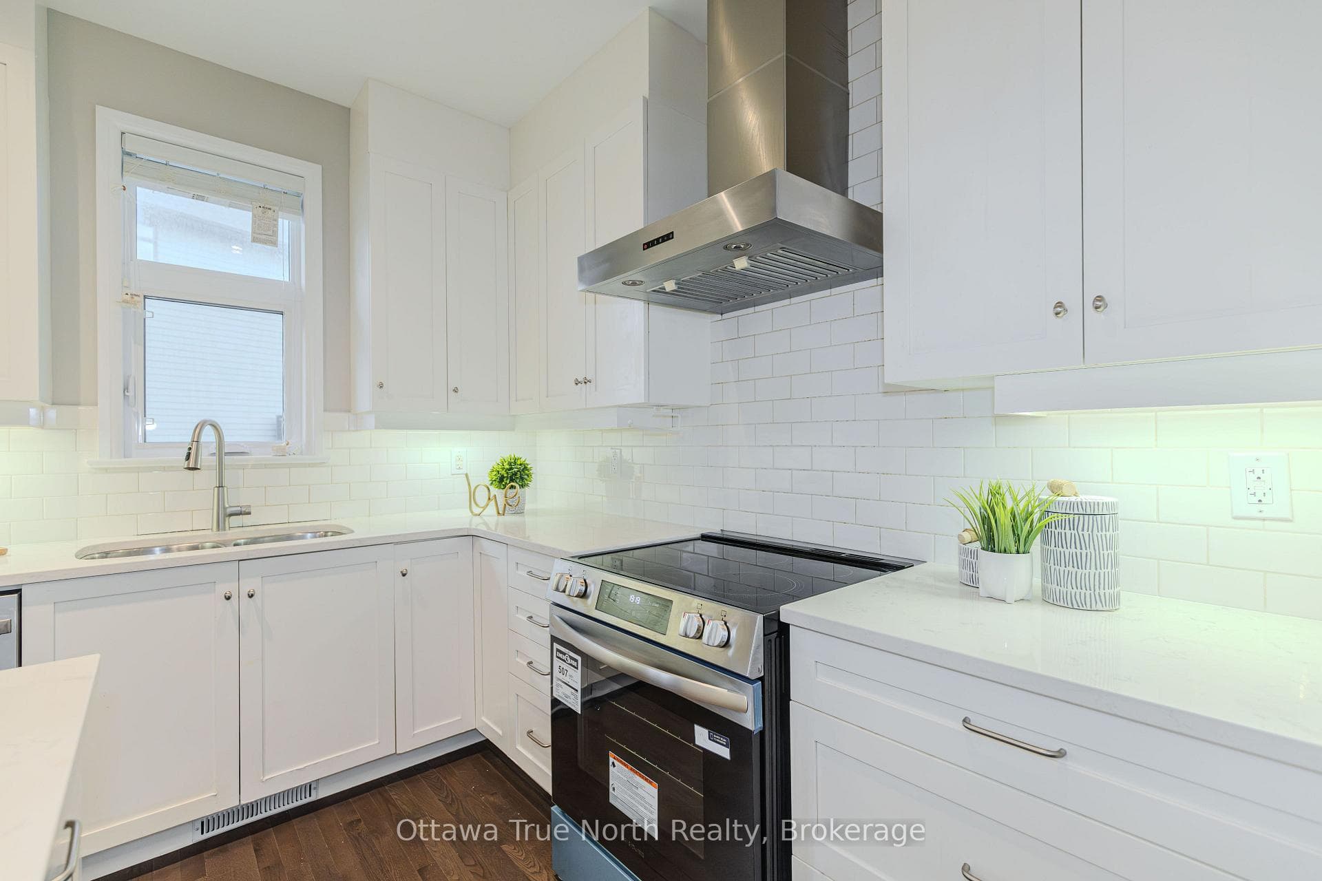 373 Huntsville Drive photo 19