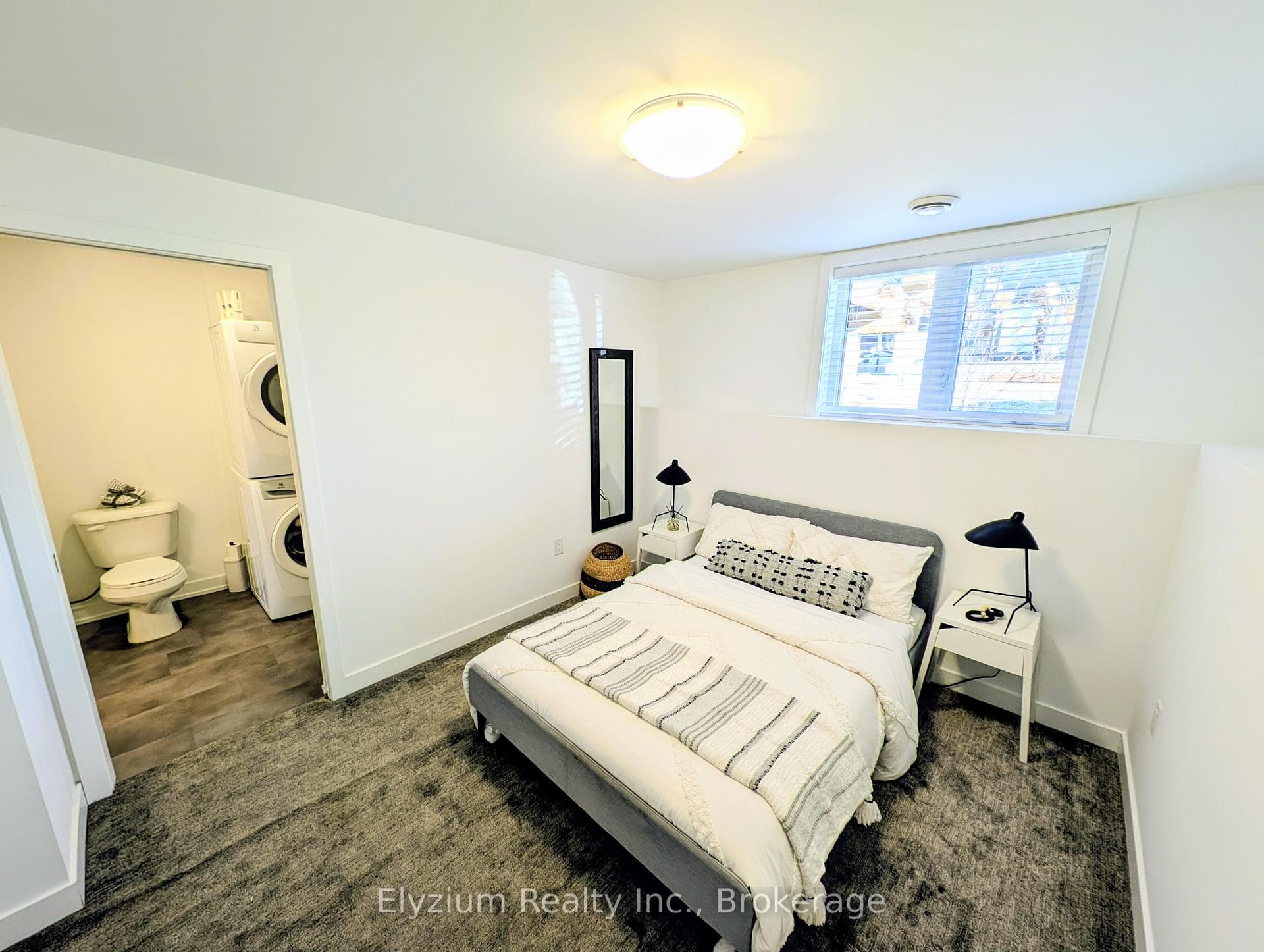 781 Clare Avenue Unit 211 photo 16