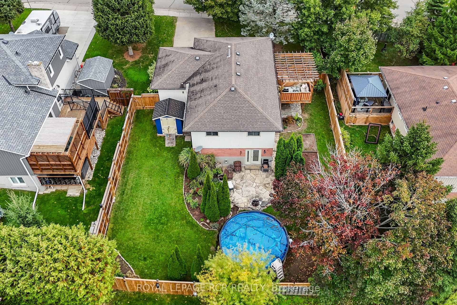 56 Wilson Crescent photo 2