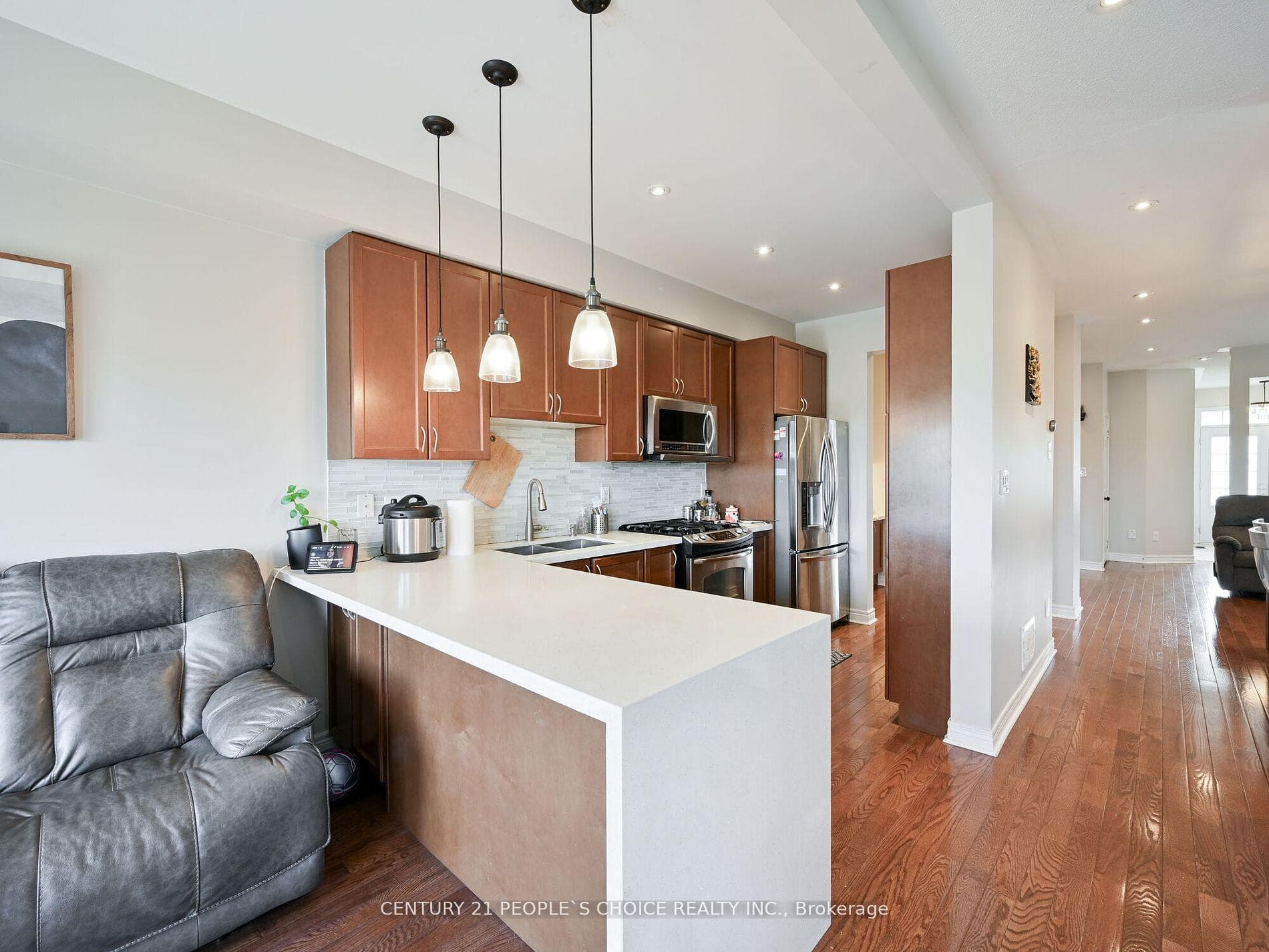 7459 St. Barbara Boulevard photo 12