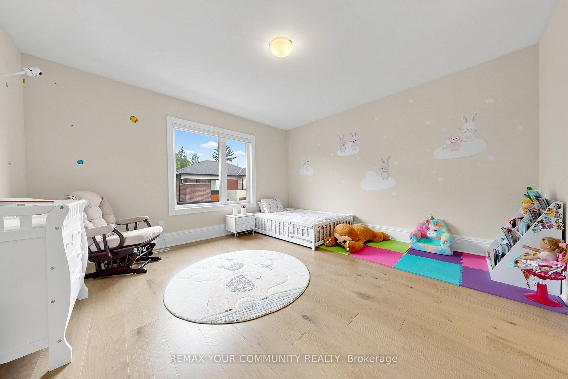 60 Royal Hill Court photo 25