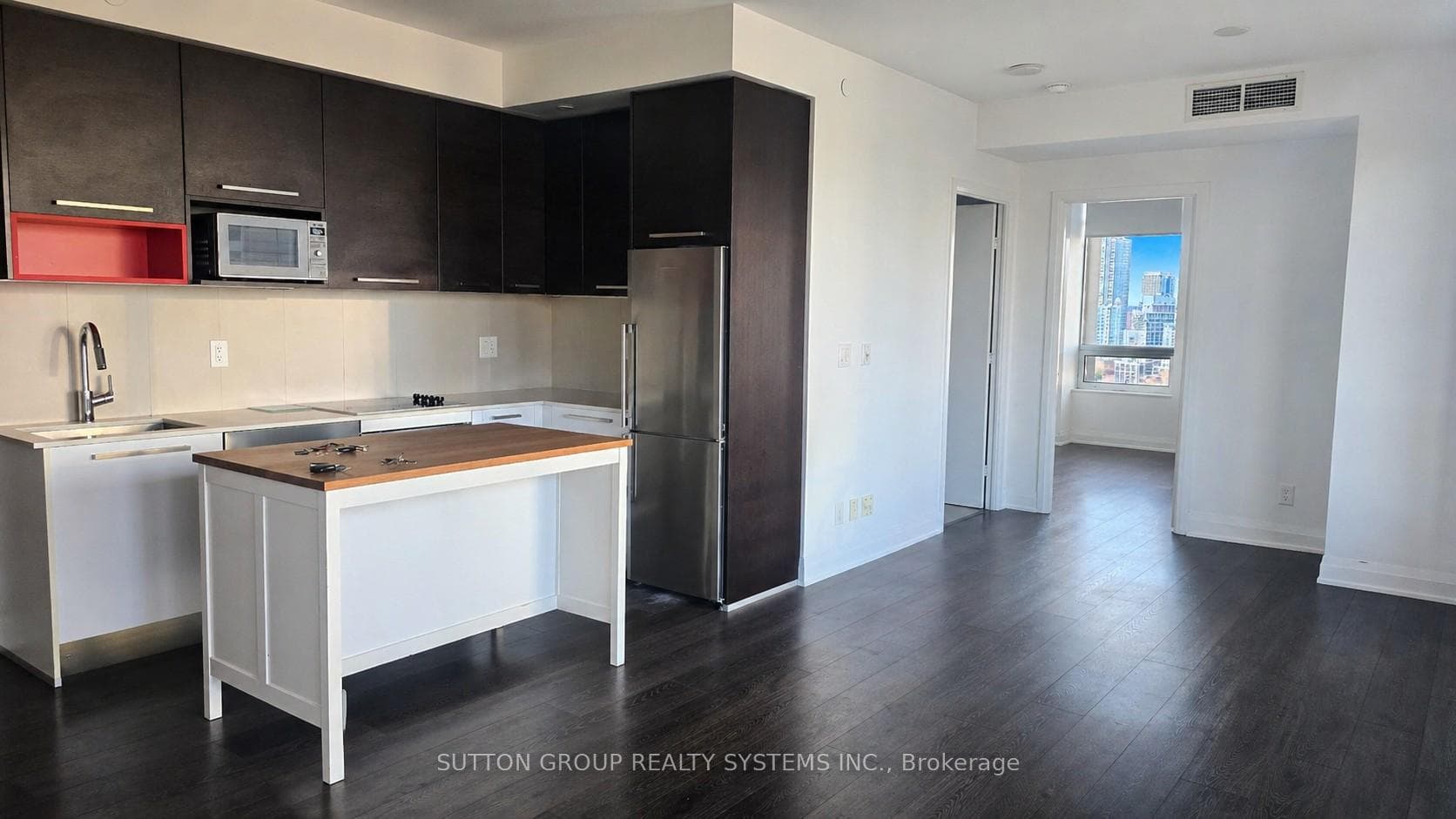 36 Park Lawn Road Unit 1410 photo 6