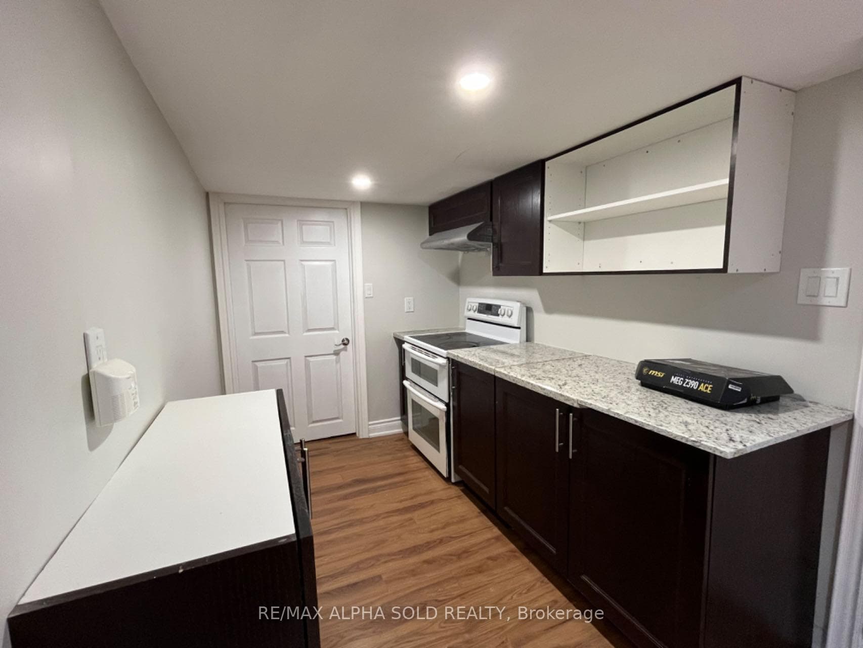51 Wootten Way Unit BSMT photo 4