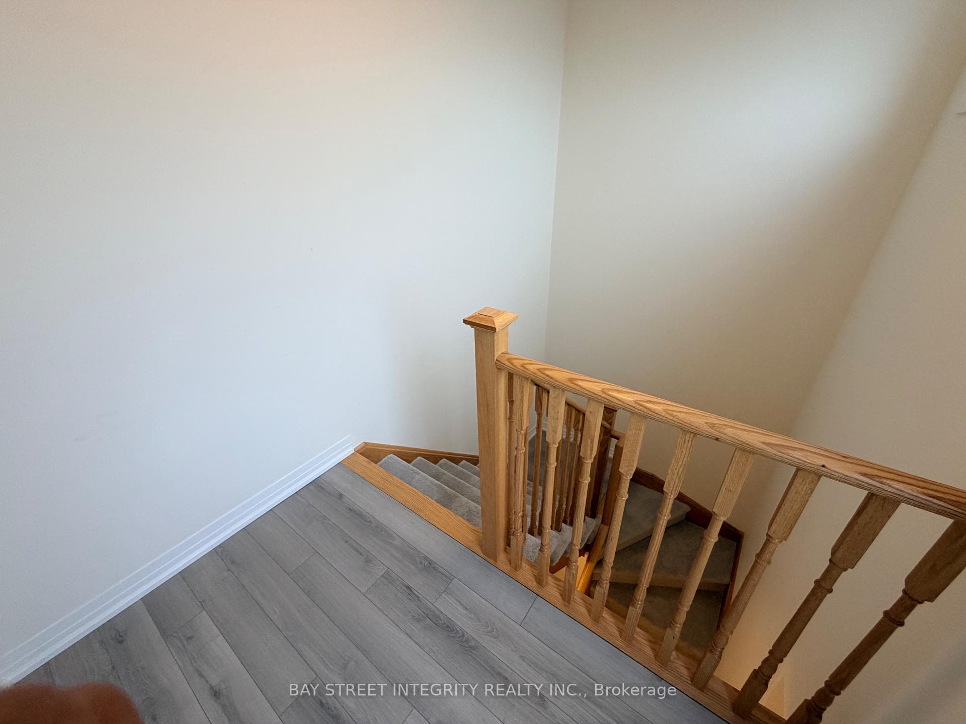 30 Liben Way Unit 16 photo 8