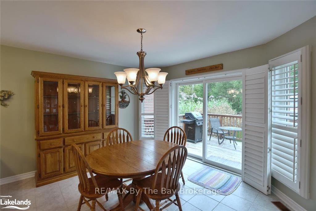 28 CHERRY SANDS Crescent photo 18