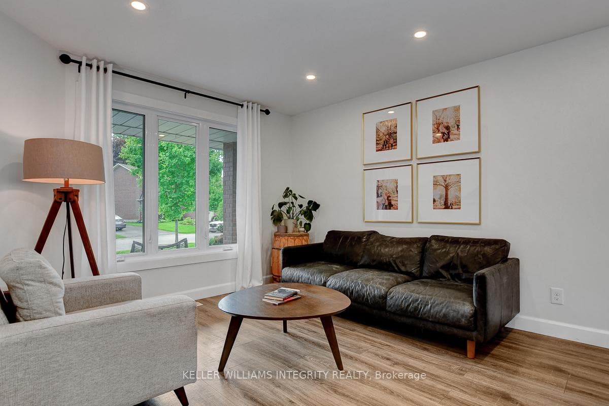 20 Bourne Street photo 7