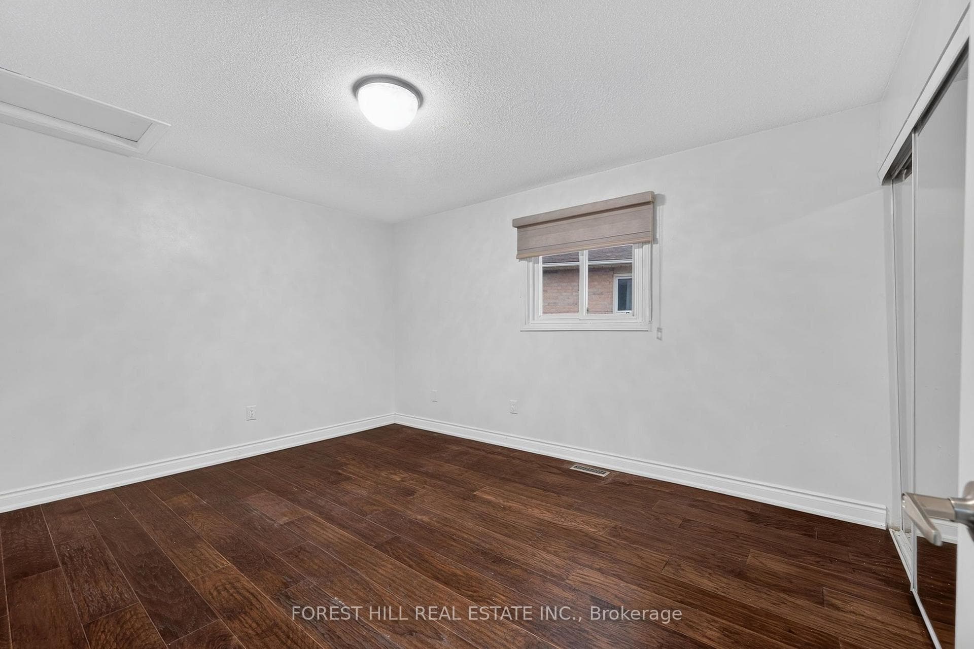55 Castlehill Road photo 25
