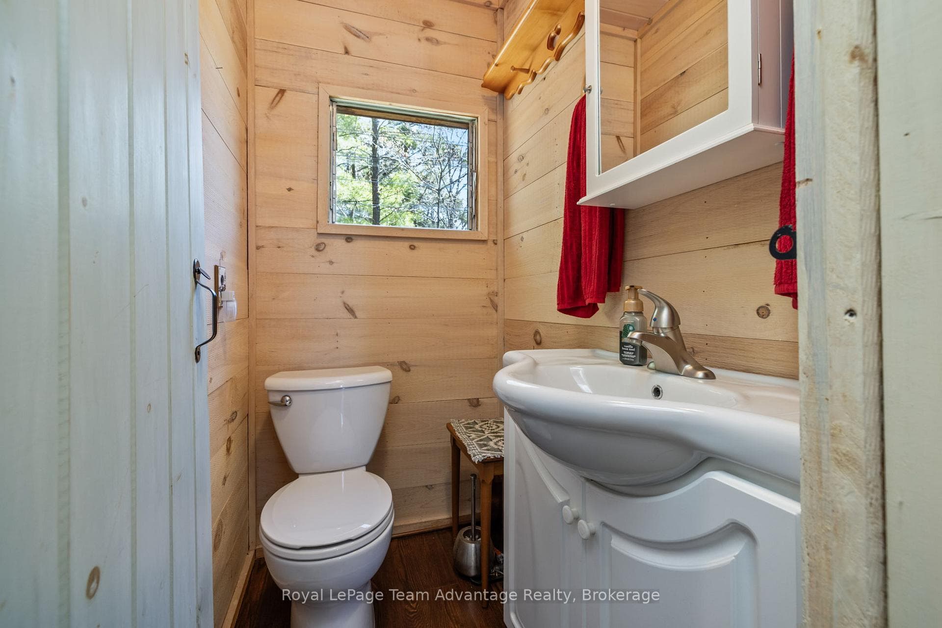 121 Rattlebear Drive photo 27