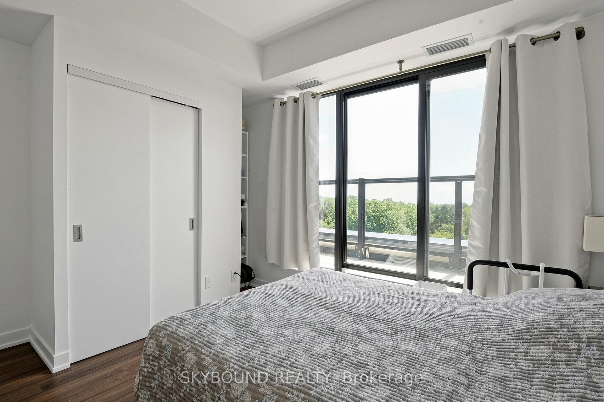 2799 Kingston Road Unit 815 photo 9