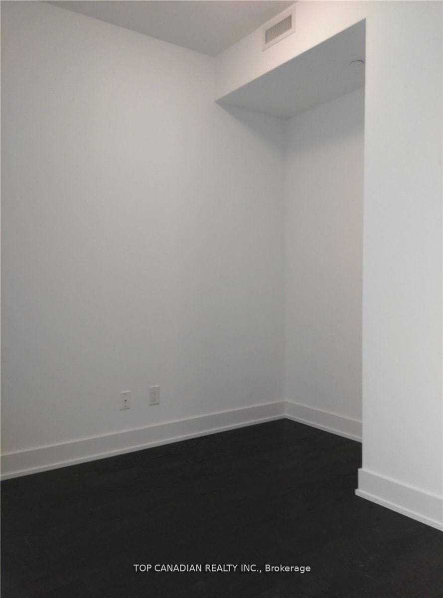 3018 Yonge Street Unit 917 photo 8
