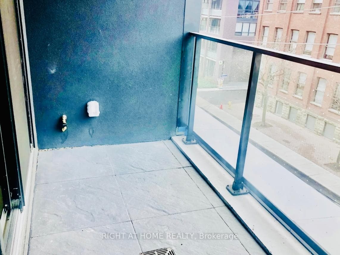 55 Ontario Street Unit 319 photo 19