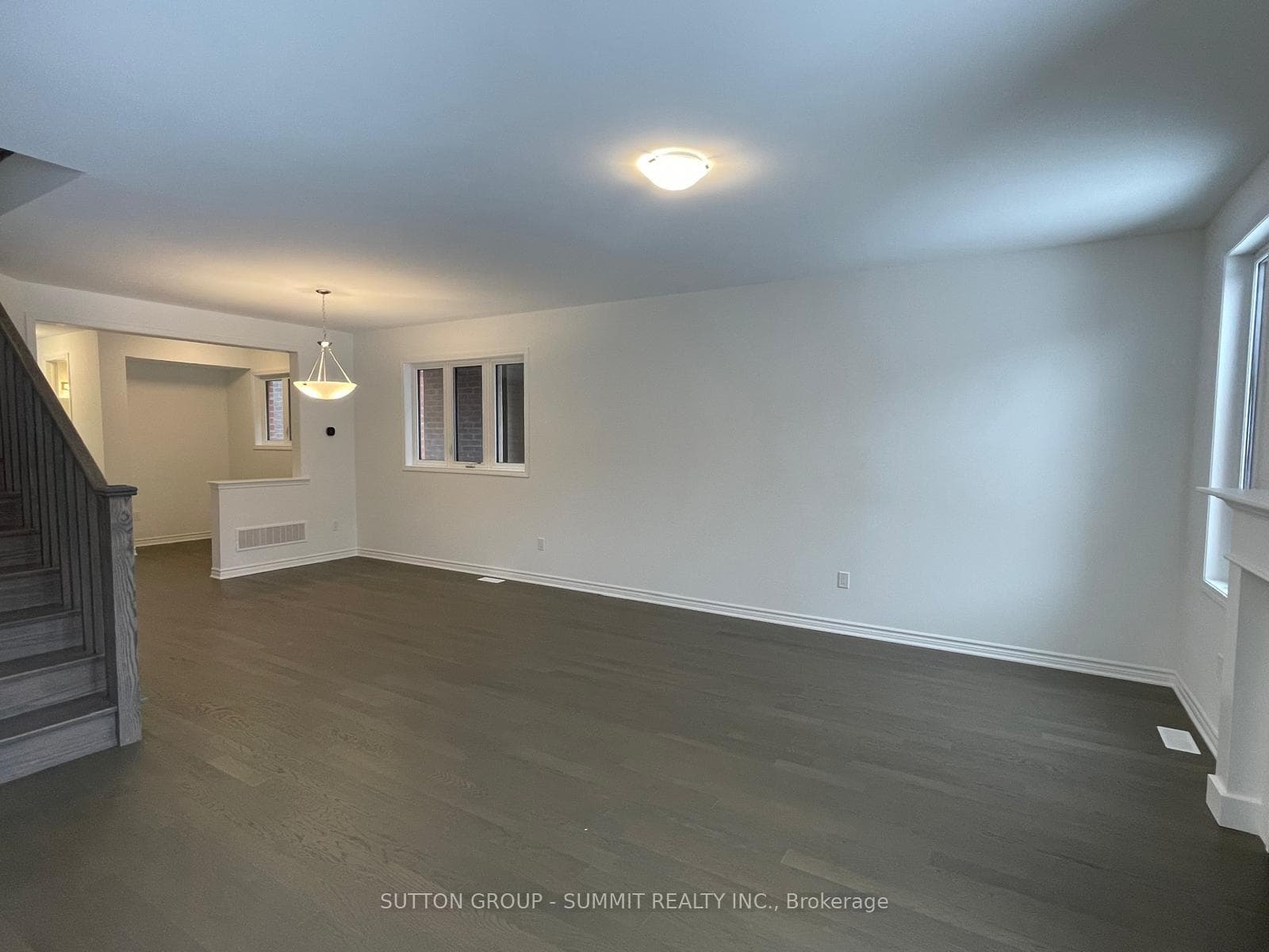 1444 Melville Bonus Crescent photo 12