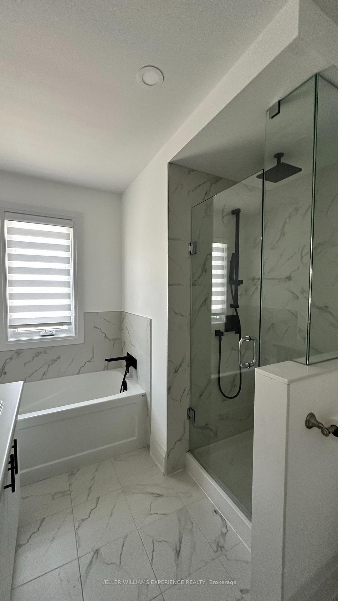 106 Seabastian Street photo 21