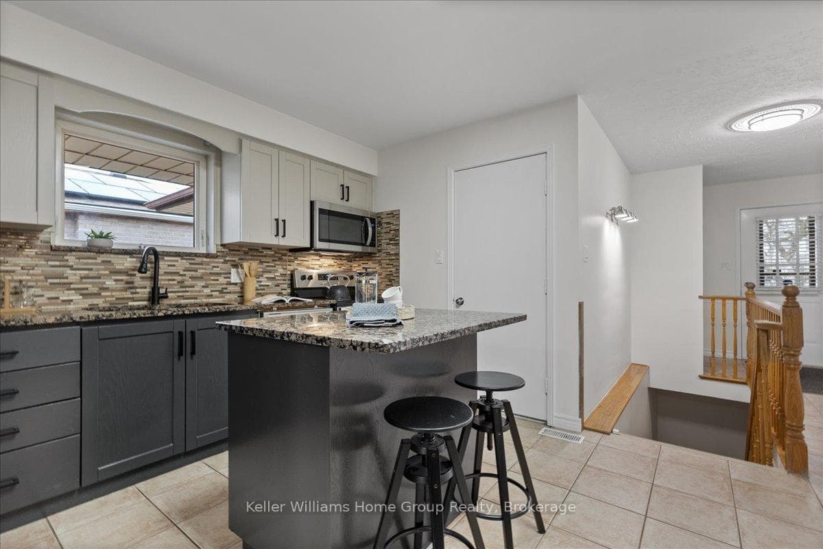 113 Rushbrook Drive photo 14