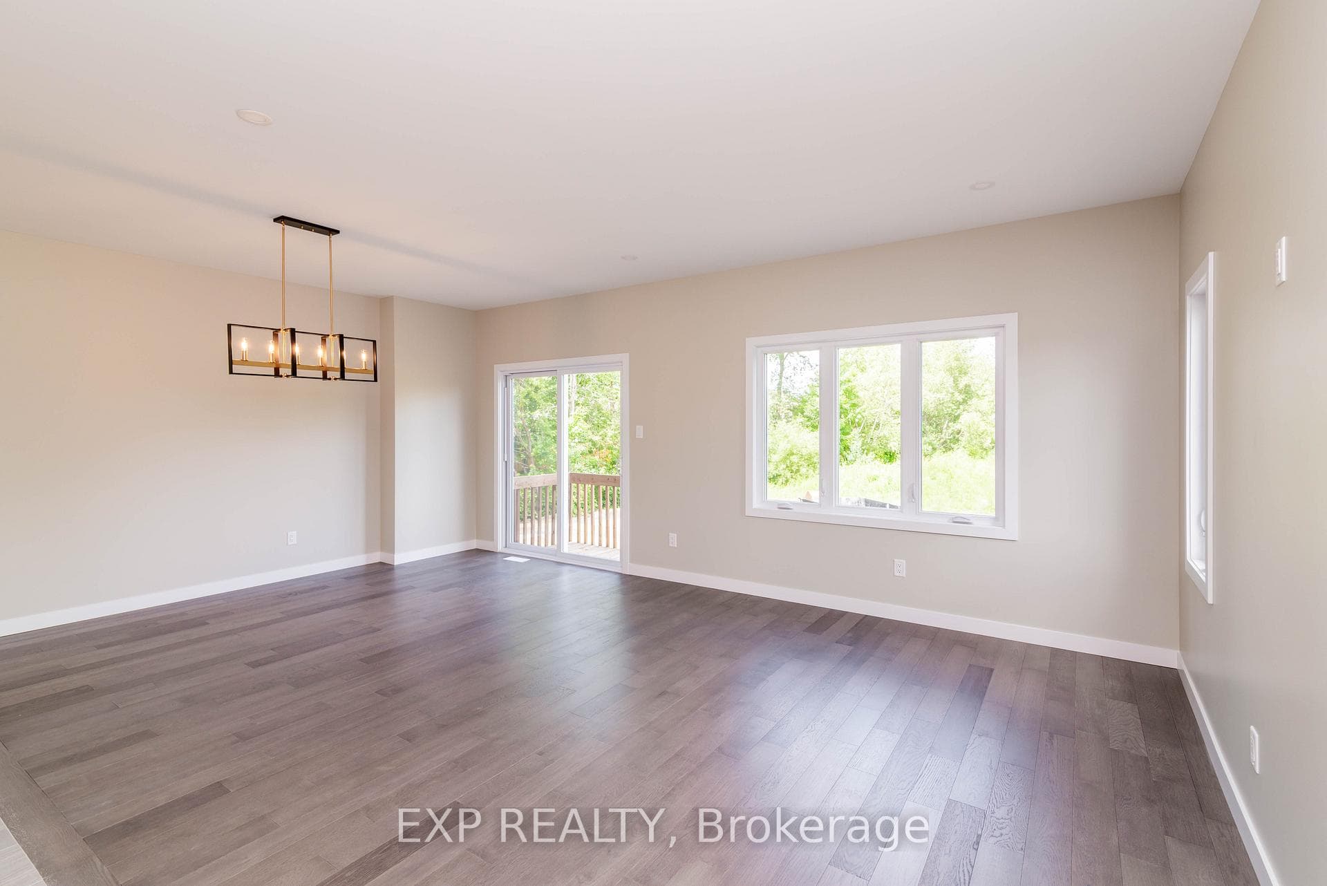 291 Hazel Crescent photo 14