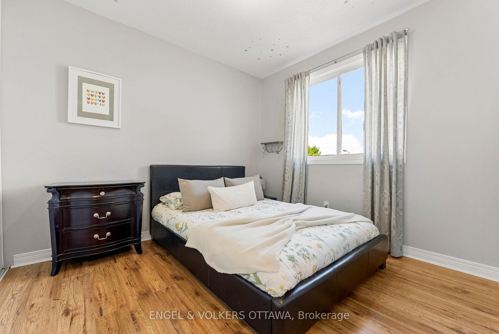 8 Crampton Drive photo 22