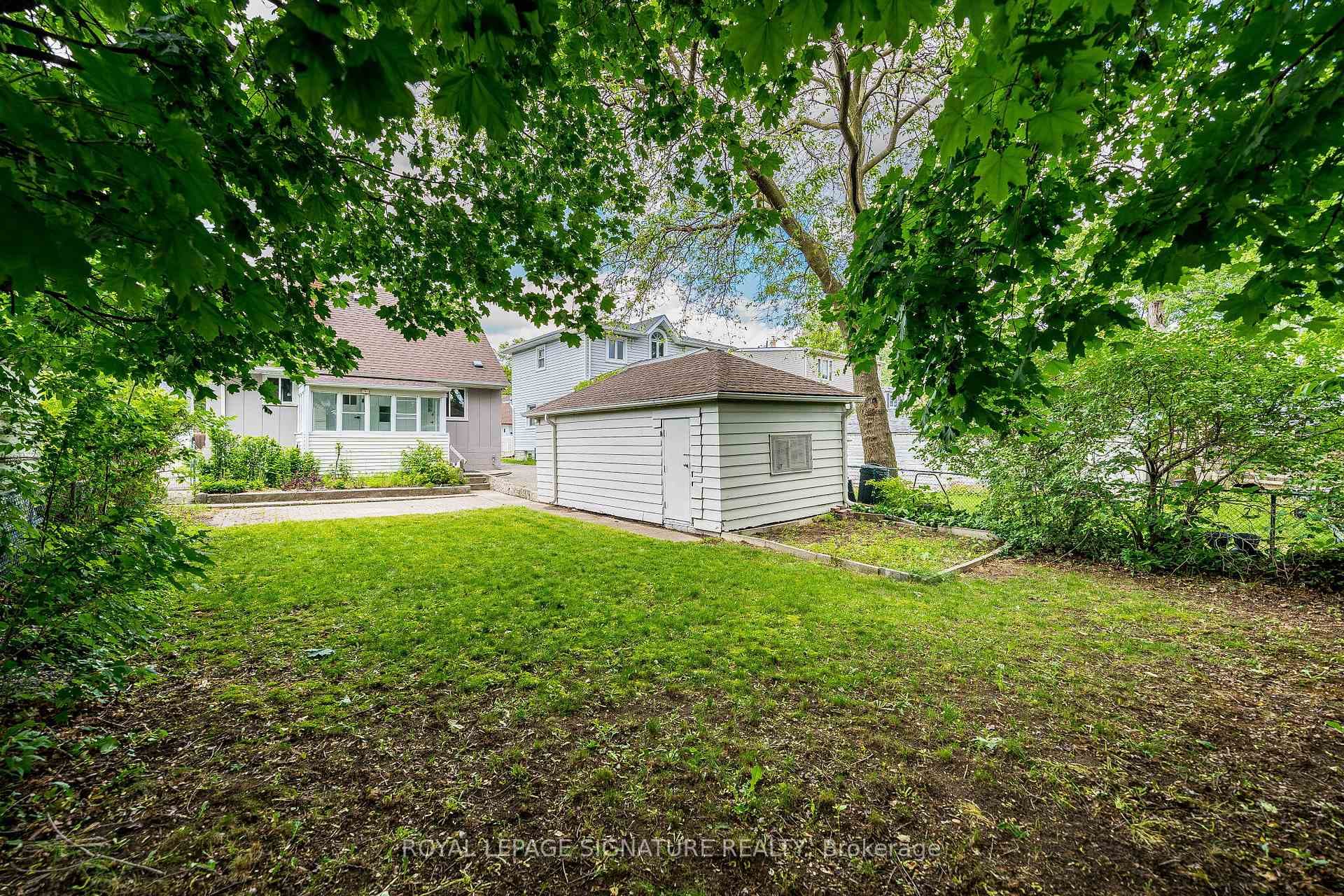 7 Putney Road photo 34