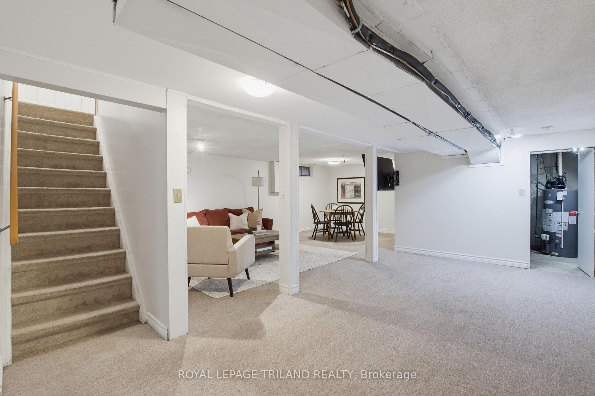 203 Tavistock Road photo 25